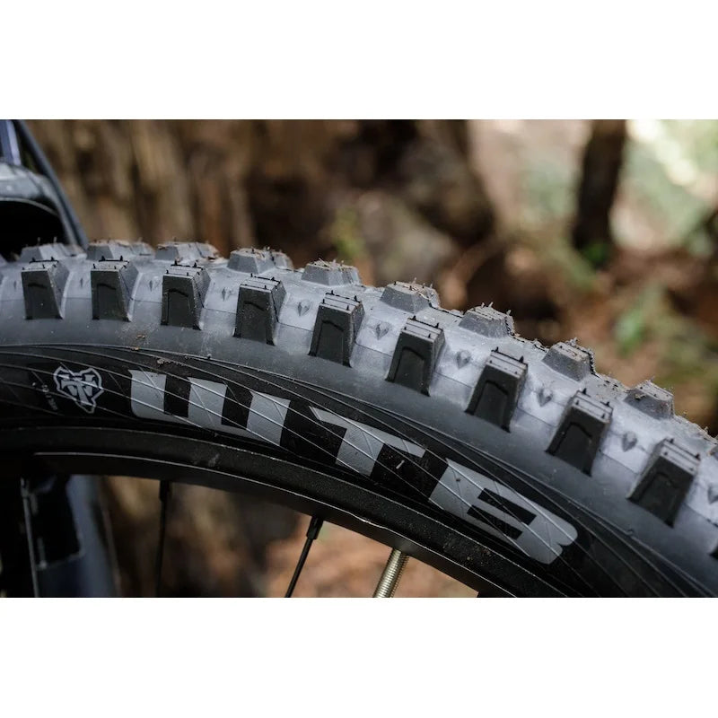 【在庫セール！】VERDICT 27.5x2.5 TCS LIGHT