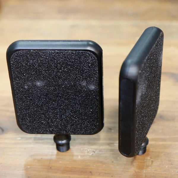 MOTO PEDAL｜MOTO REFLEX PEDAL｜視認性とグリップ力を両立したフラットペダル – 京都の自転車屋 CYCLE SHOP  eirin ＆ サイクルハテナ