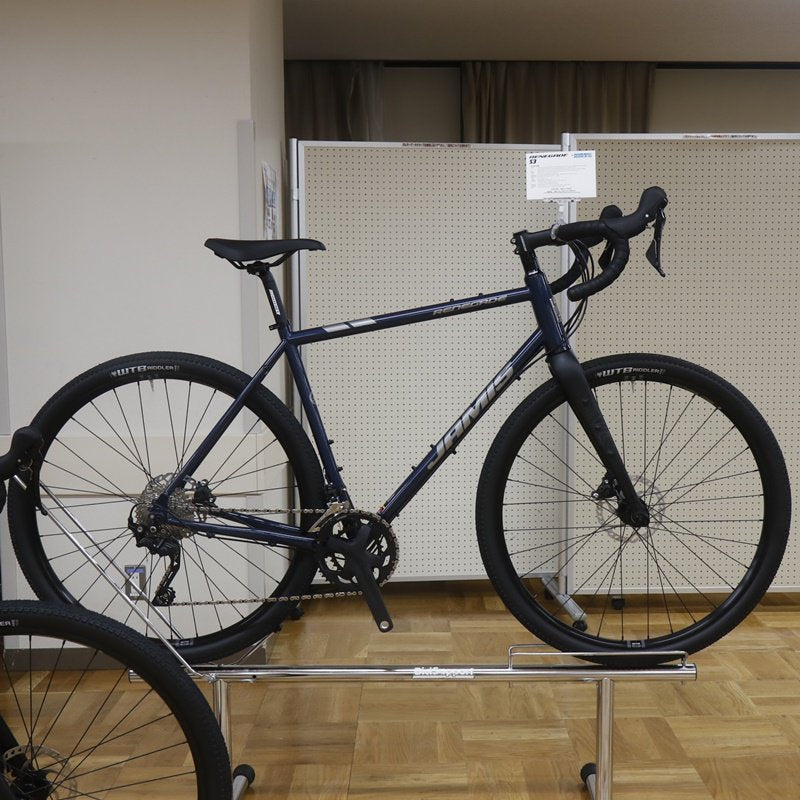 在庫セール！】JAMIS RENEGADE S3｜街も林道も走れる万能クロモリ
