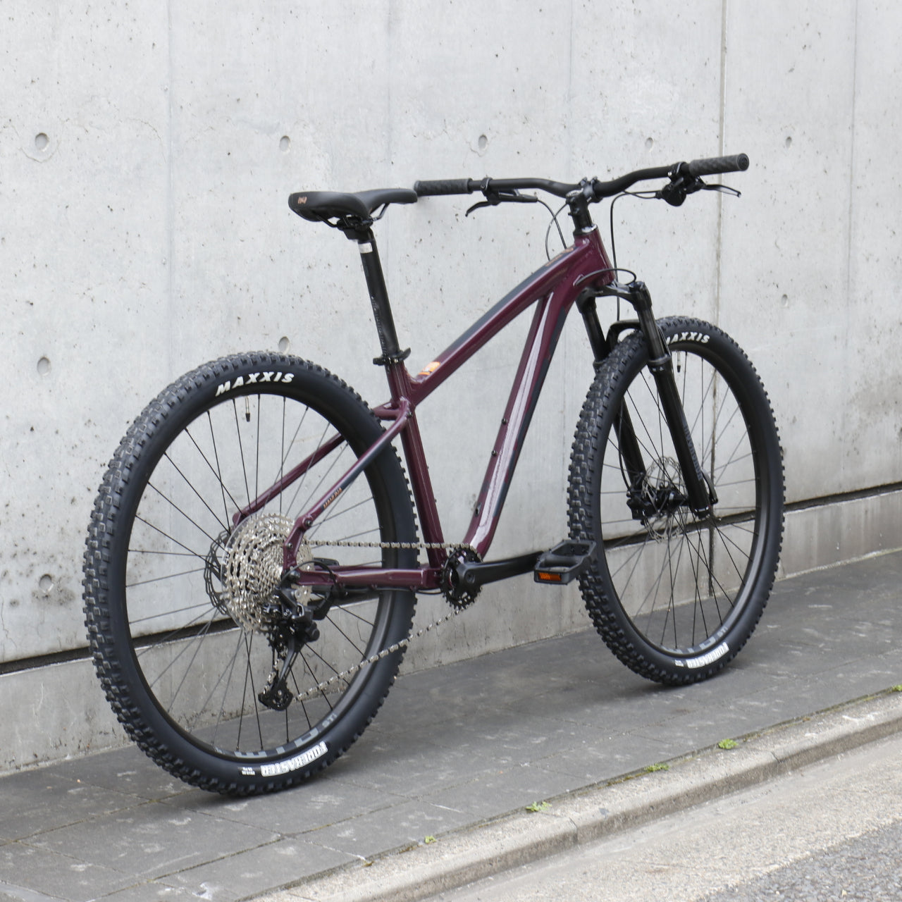 KONA / 【2025年モデル】MAHUNA -コナ MTB- – 京都の自転車屋