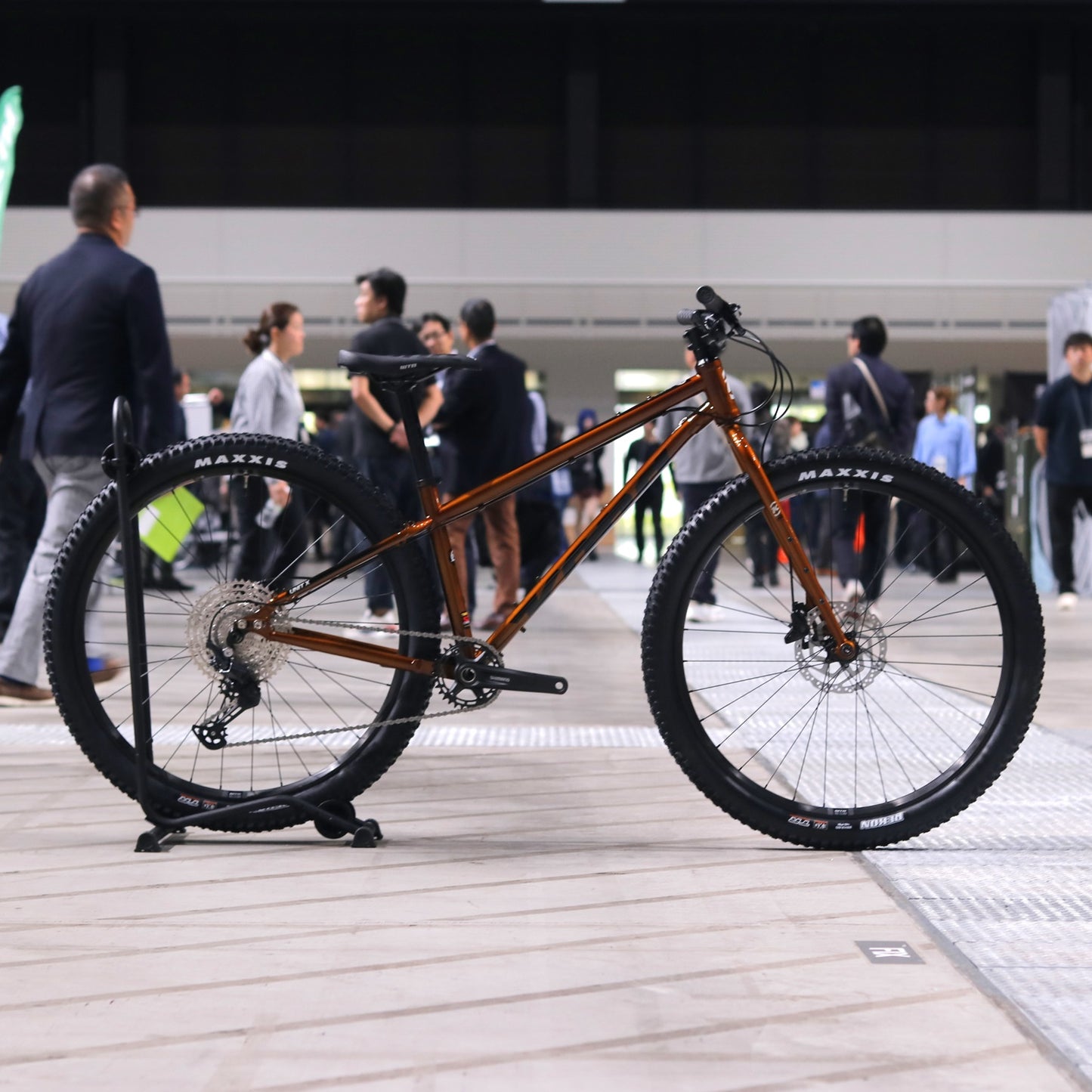 【2026年モデル】UNIT X（Gloss Metallic Gold） KONA Unit コナ ユニットX バイクパッキングバイク 29er MTB アドベンチャーバイク グラベルツーリング クロモリMTB