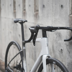 【2026年モデル】RE8 105 Di2 PHOTO COLLECTION