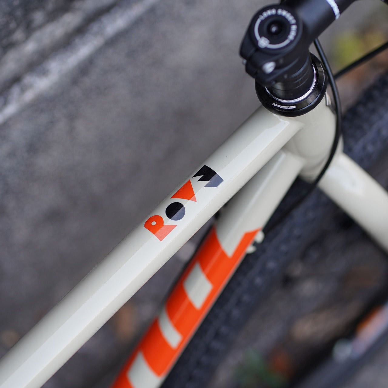 【2026年モデル】ROVE ST DL グラベルロード ツーリングバイク バイクパッキング クロモリロード 650Bグラベル KONA 2025 コナバイク