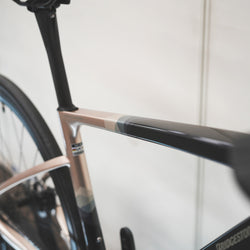 *【2027年モデル】RE8 105 Di2 PHOTO COLLECTION