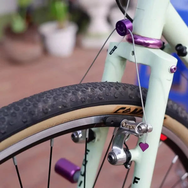 CABLE END HEART ワイヤーキャップ ハート型ケーブルエンド 自転車用エンドキャップ ネジ固定式エンドキャップ バイクカスタムパーツ インドネシアブランド