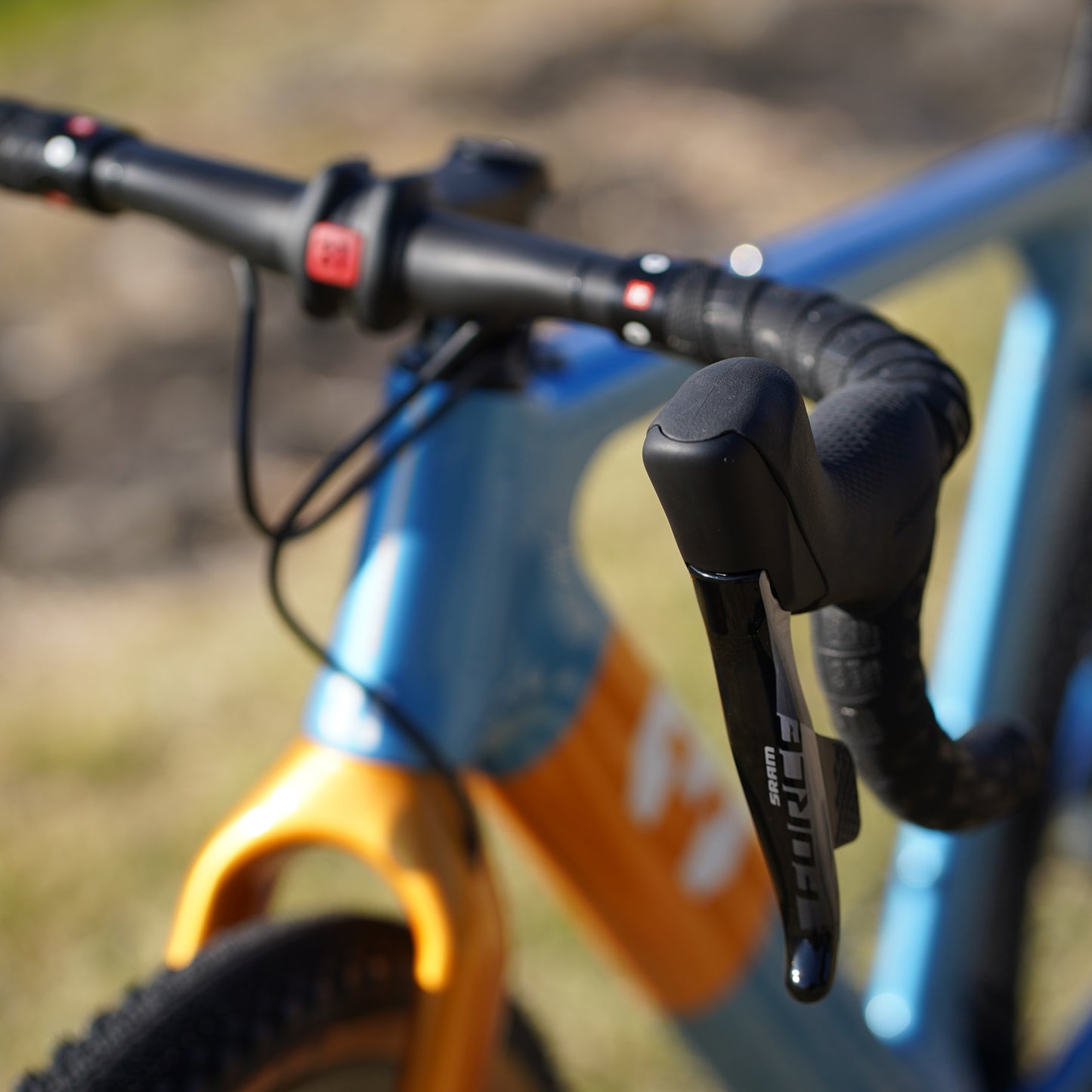 【アウトレット】EXPLORO TEAM EAGLE/FORCE eTap（size-M） グラベルバイク 650B AXS グラベル エクスプローロ TEAM XX1 AXS リアディレイラー ワイドレンジ グラベル グラベルツーリング バイク 3T グラベルロード