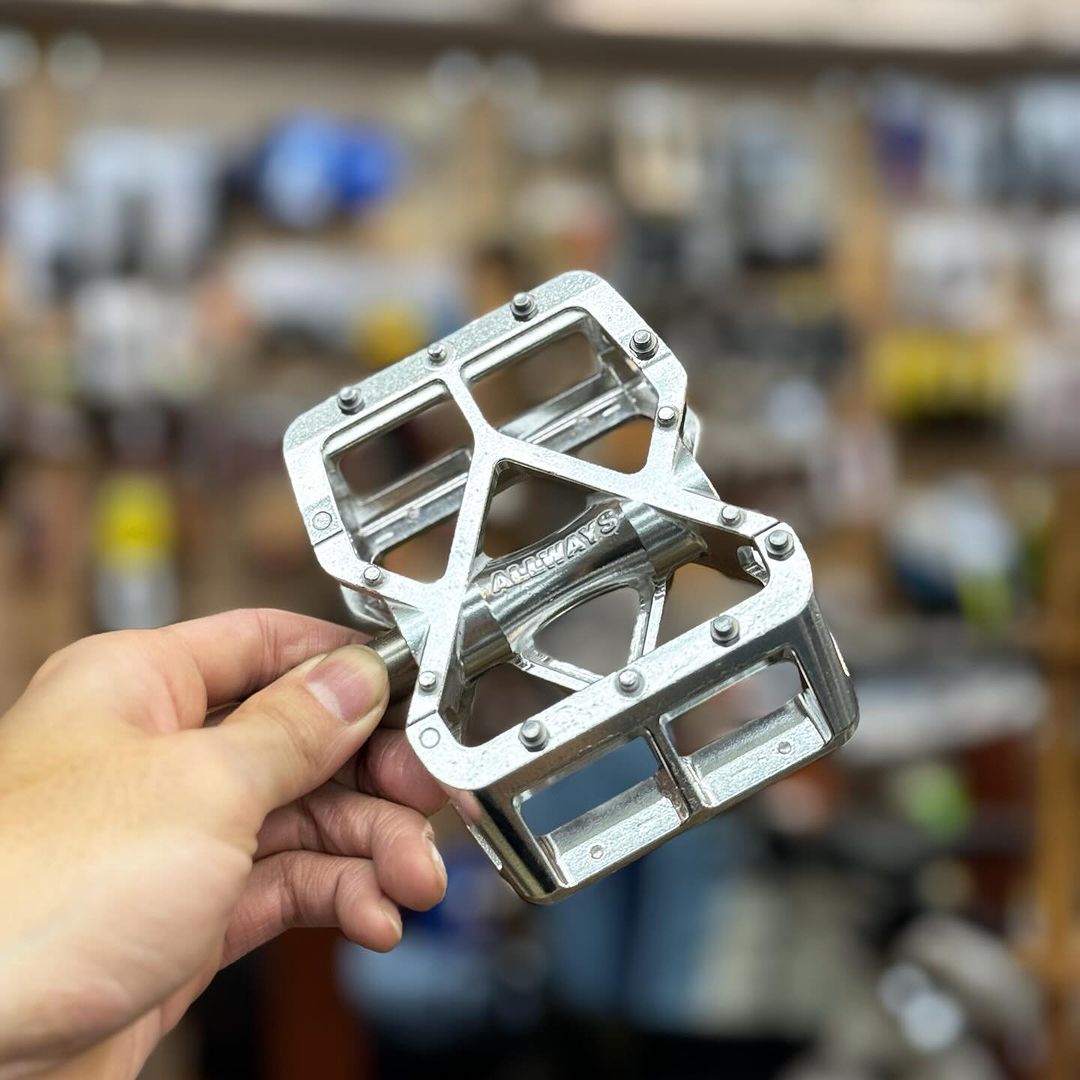 MKS ALLWAYS Polished｜街乗りからグラベルまで楽しめる限定ポリッシュ