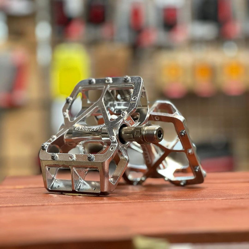 MKS ALLWAYS Polished 日本製フラットペダル