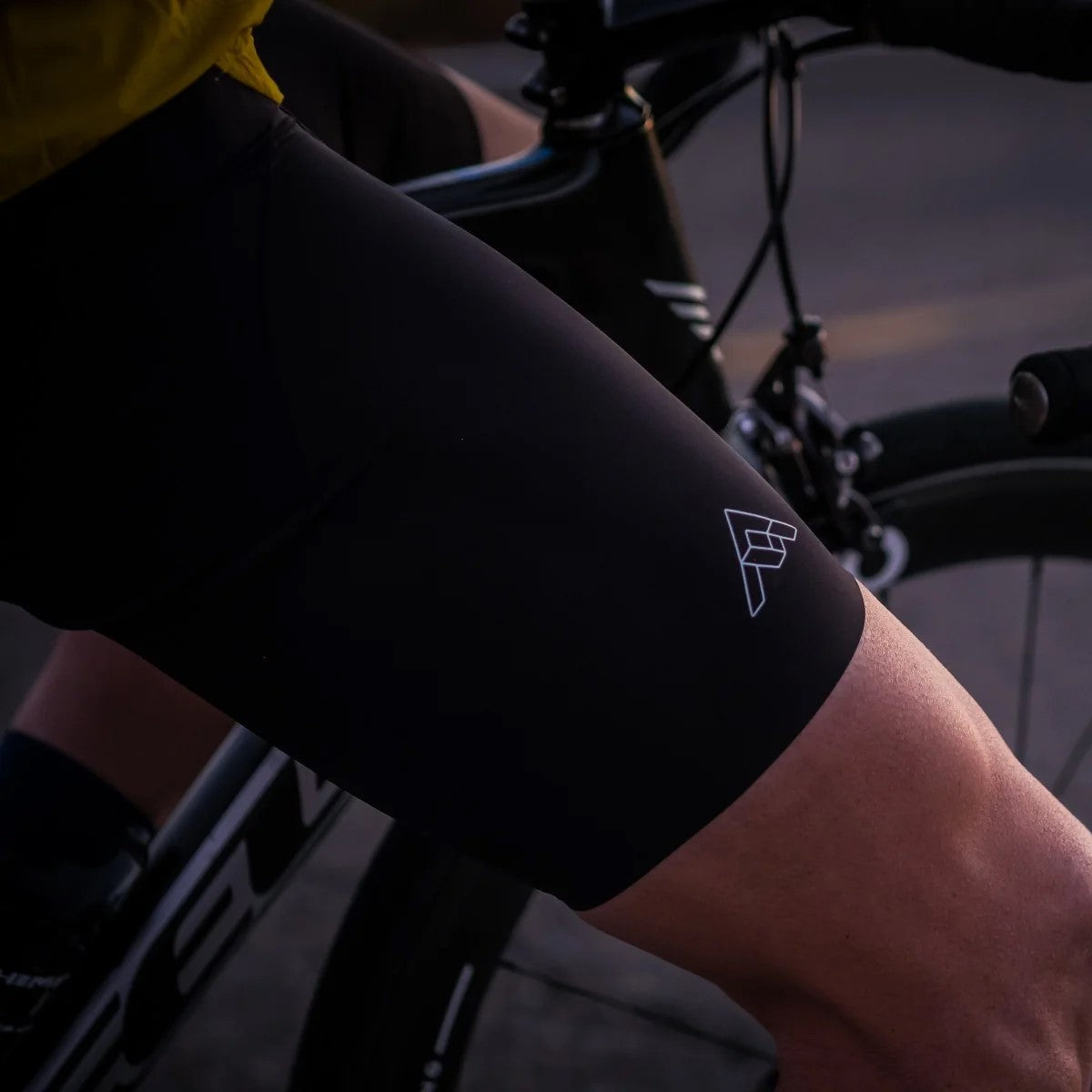 MK3 SHORT MEN'S