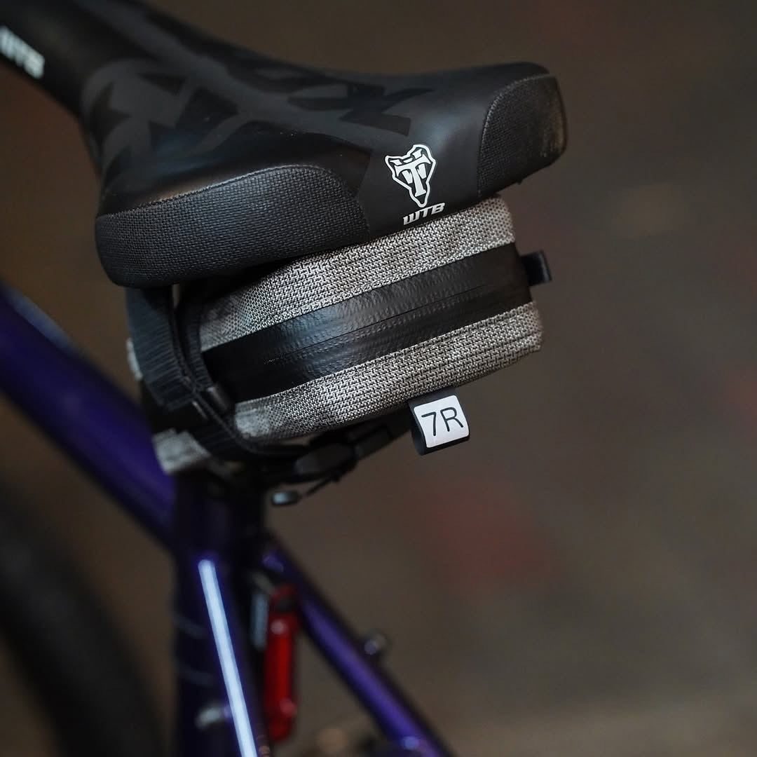 GOOD HOPE ULTRA - saddle bag 7R bags GOOD HOPE ULTRA サドルバッグ Ultra200x バイクパッキング マグネットバックル 軽量ツールバッグ