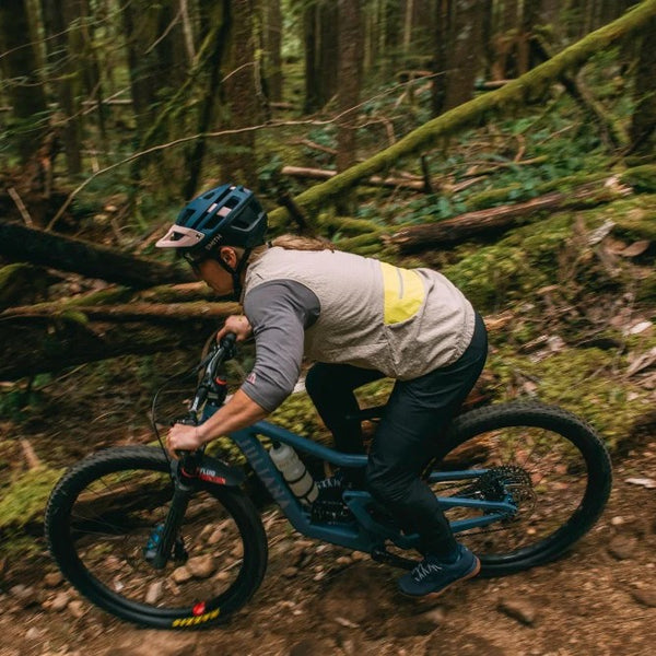 CHILCO VEST WOMEN'S
