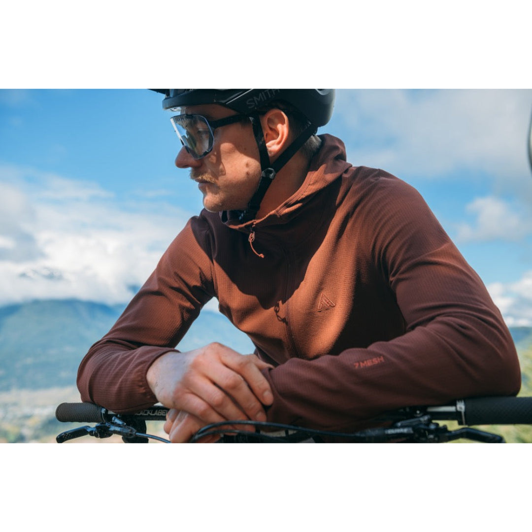 7MESH SPRUCE HOODY MEN'S｜WTV 200で温度調整を極めた3シーズン対応