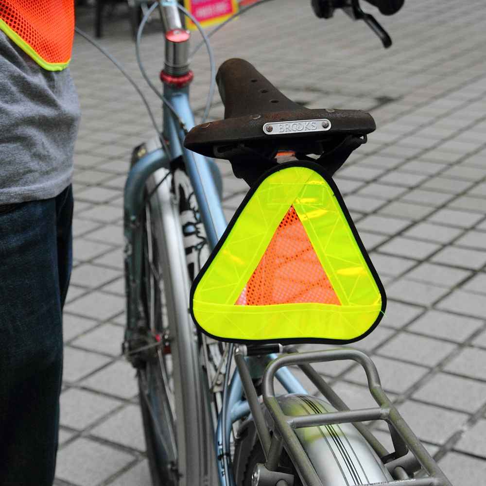 reflective yield symbol