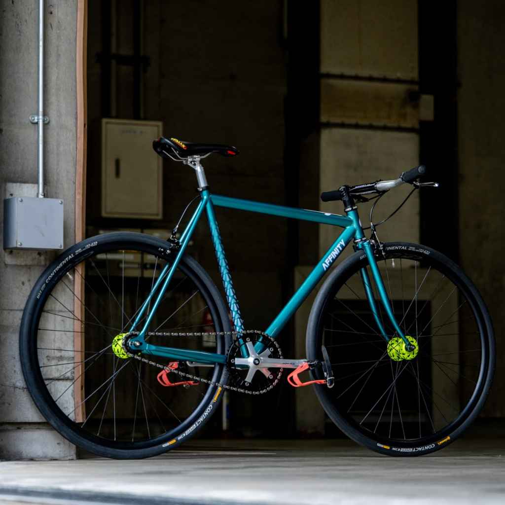 初期型　アフィニティー　ロープロ　フレームセット　M　パシュート AFFINITY CYCLES Lo Pro Track Frame｜NY発、攻撃的パシュート