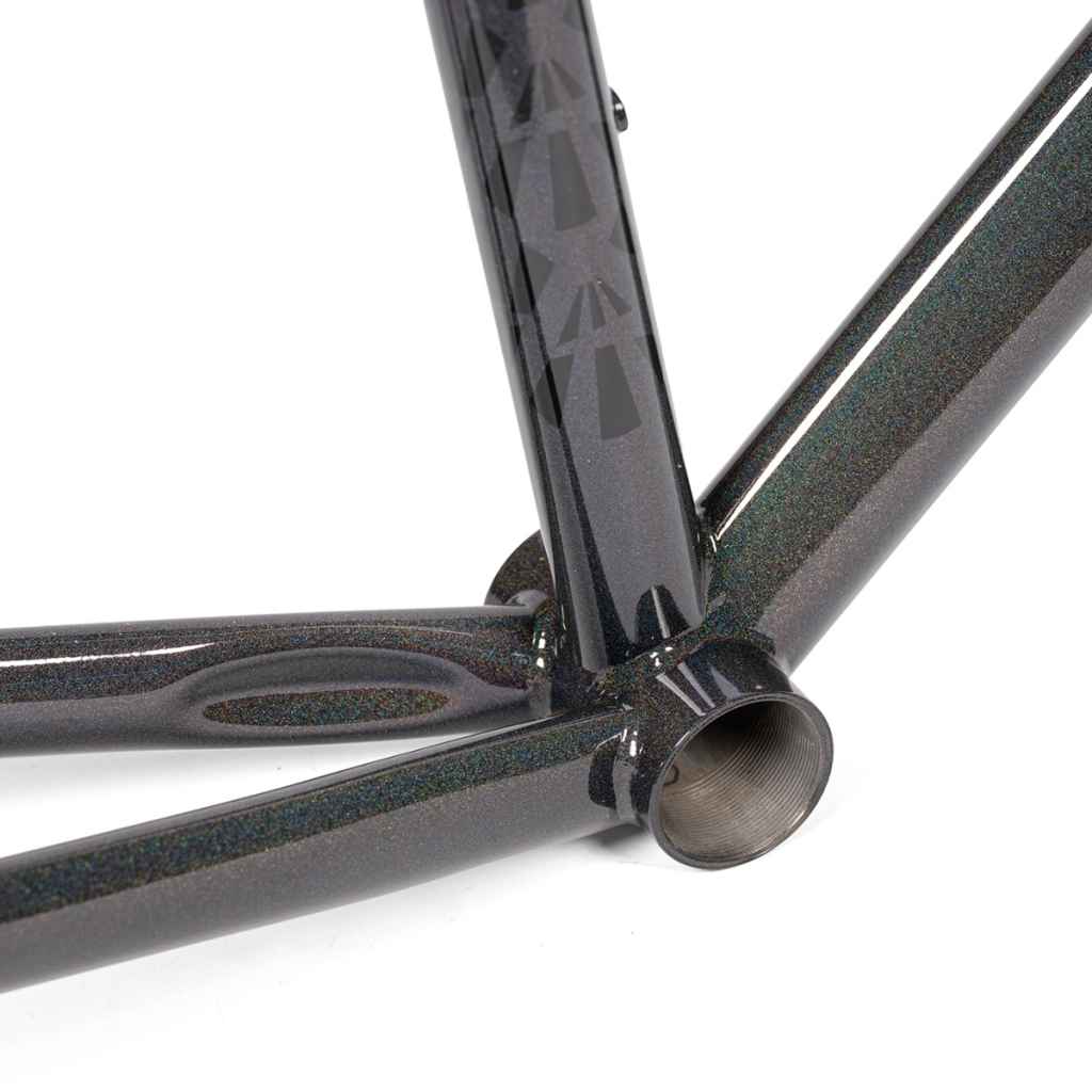 lo pro track frame