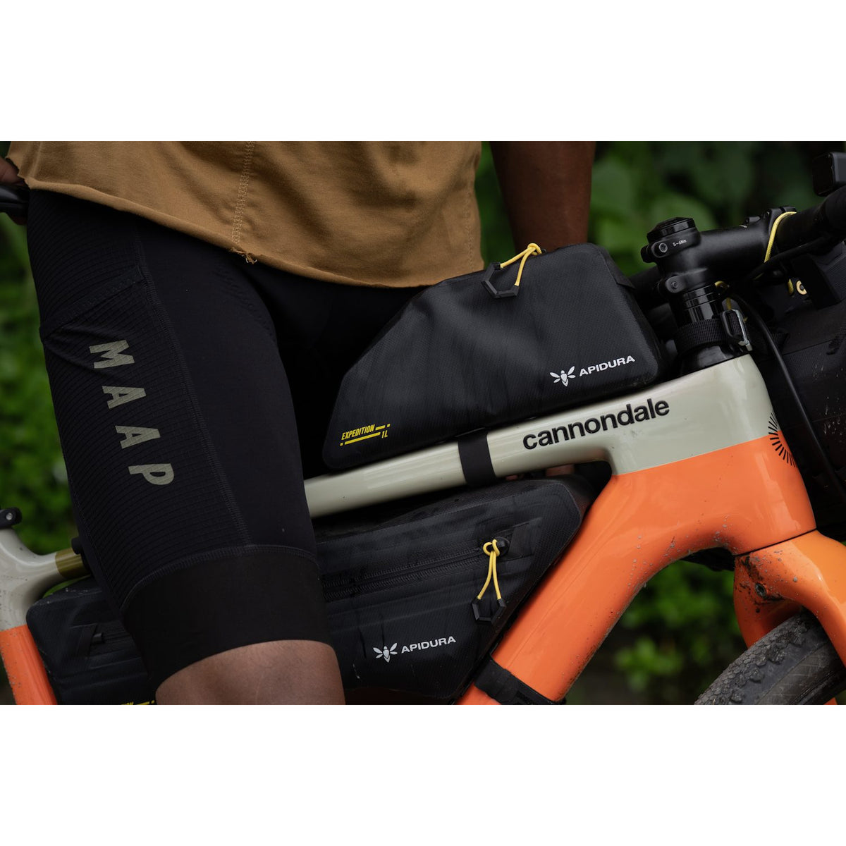 *Expedition Bolt-On Top Tube Pack（1L）