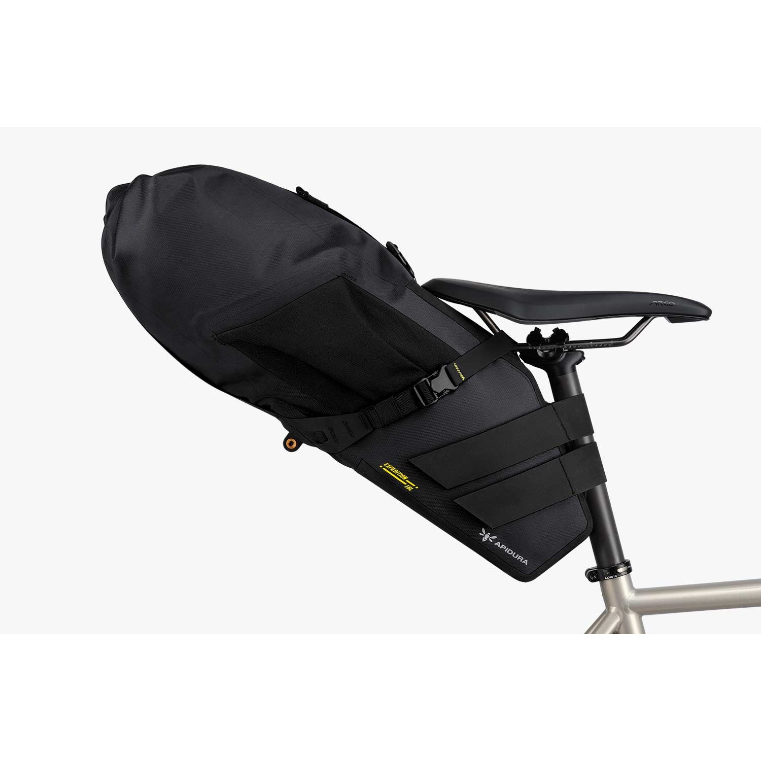 apidura サドルバッグ dry expedition 9L APIDURA Expedition Saddle Pack｜防水仕様で旅を支える大容量サドル