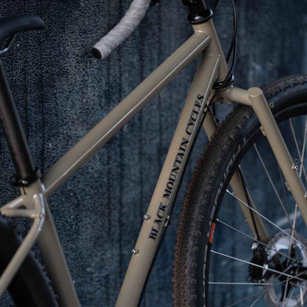BLACK MOUNTAIN CYCLES / la cabra V2（frame set） – 京都の自転車屋