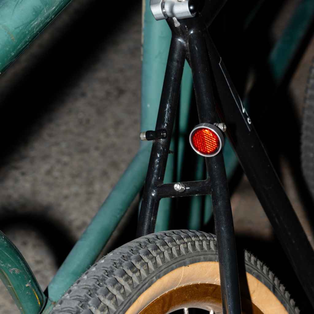 KOMA reflector BLUE LUG ブルーラグ 自転車 リフレクター クロモリフレーム アクセサリー バイクカスタム パーツ シートステー リフレクター サドル下 リフレクター アルミ削り出し リフレクター