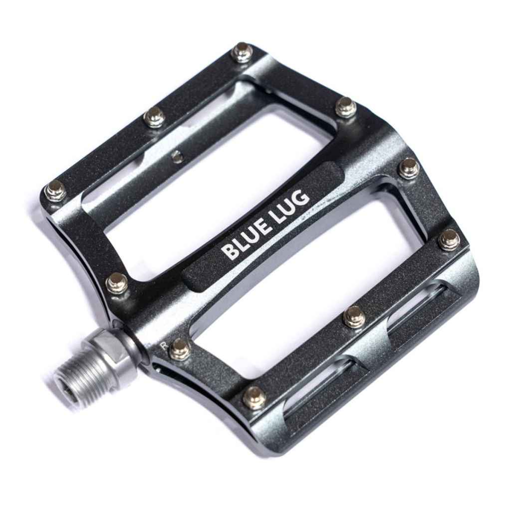 SHARK pedal