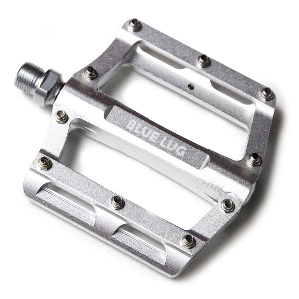 SHARK pedal
