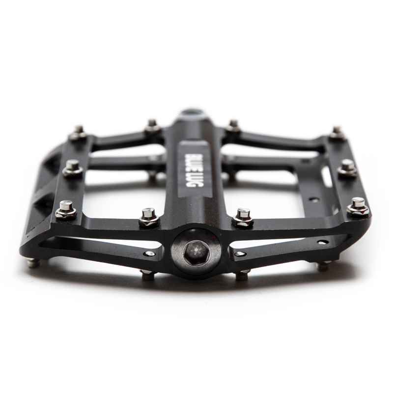 SHARK pedal