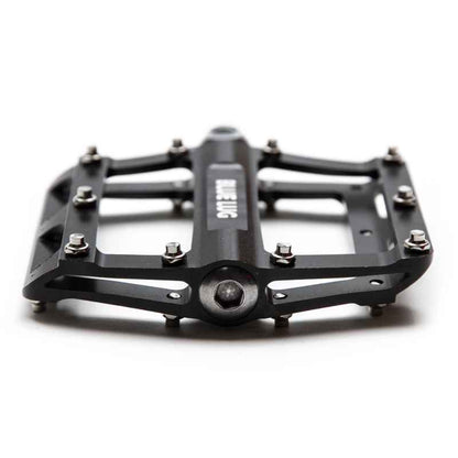 SHARK pedal