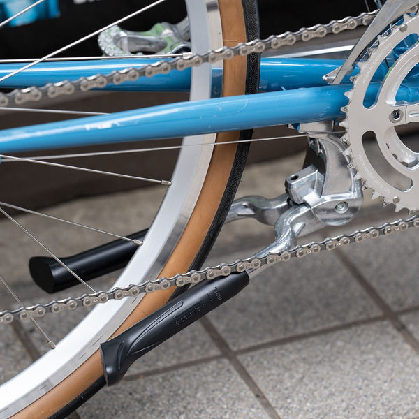 double leg kickstand