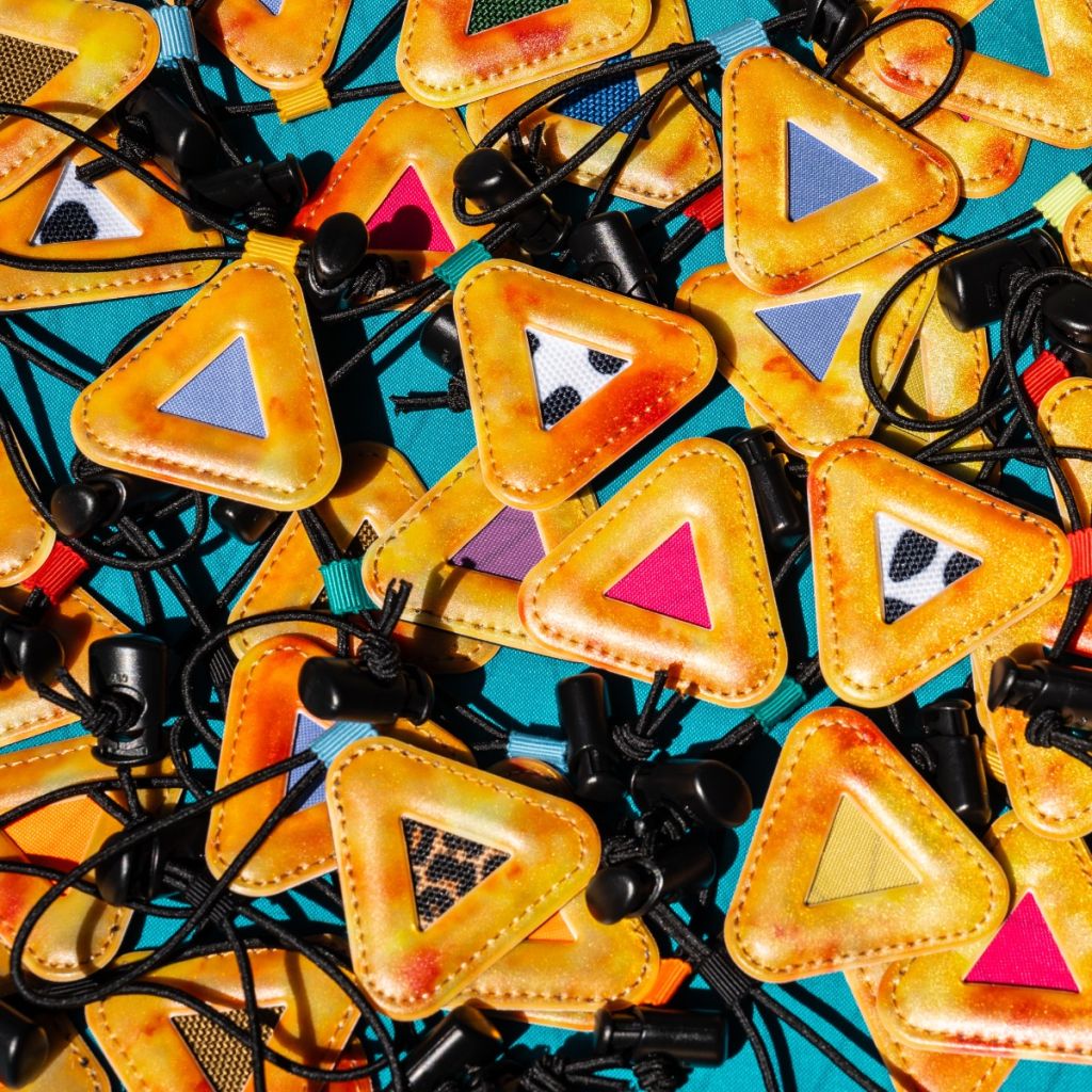 BLUE LUG triangle reflector MINI fire dye タイダイ柄 ミニリフレクター 日本製
