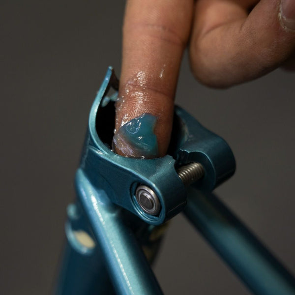 bluelug's blue grease