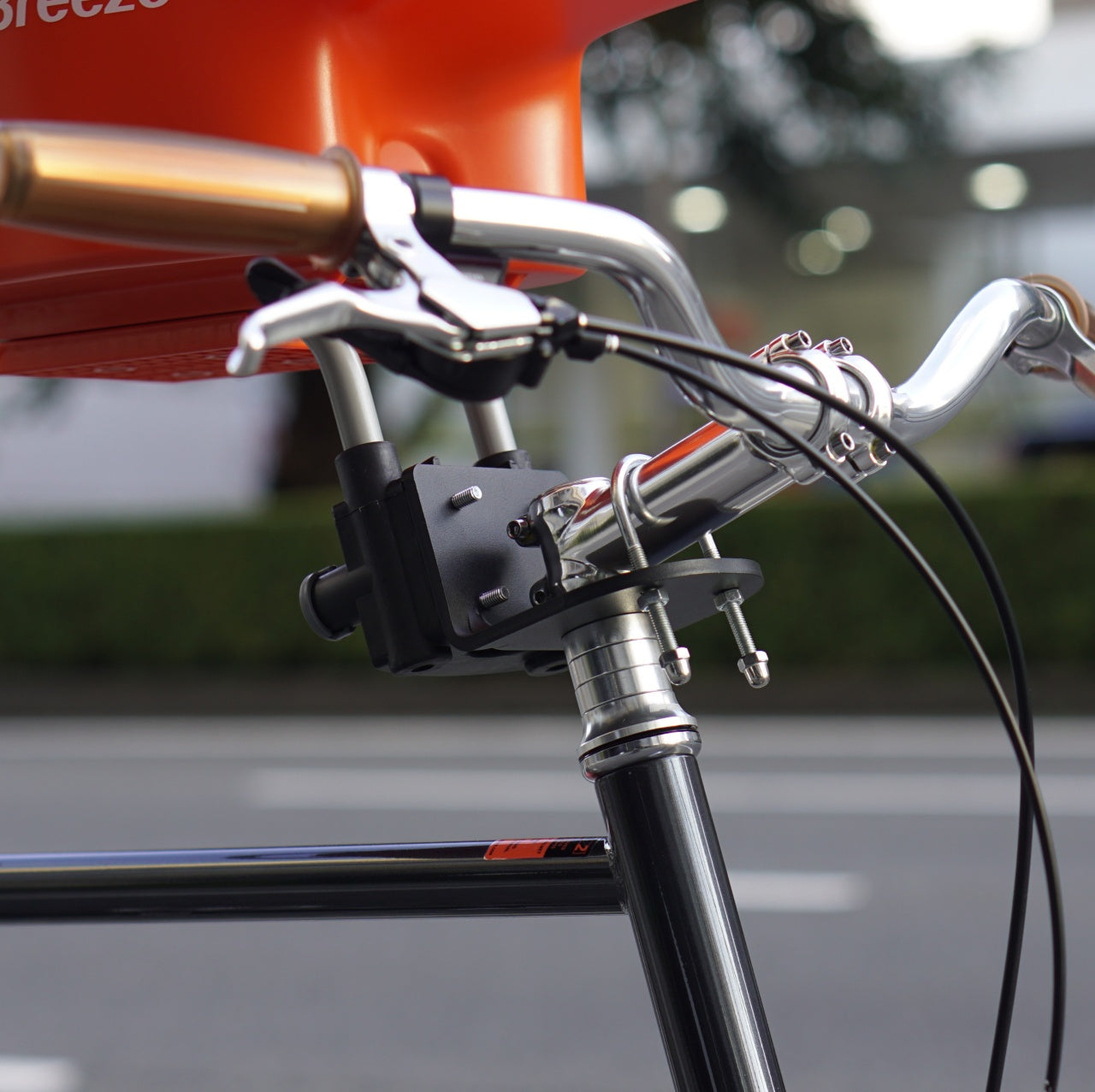 Canine Copilot Brook & Breeze Canine Copilot ドッグシート 犬 自転車 同乗 小型犬 ハーネス ペット用バイクシート クイックリリース ドッグキャリア 犬とのサイクリング
