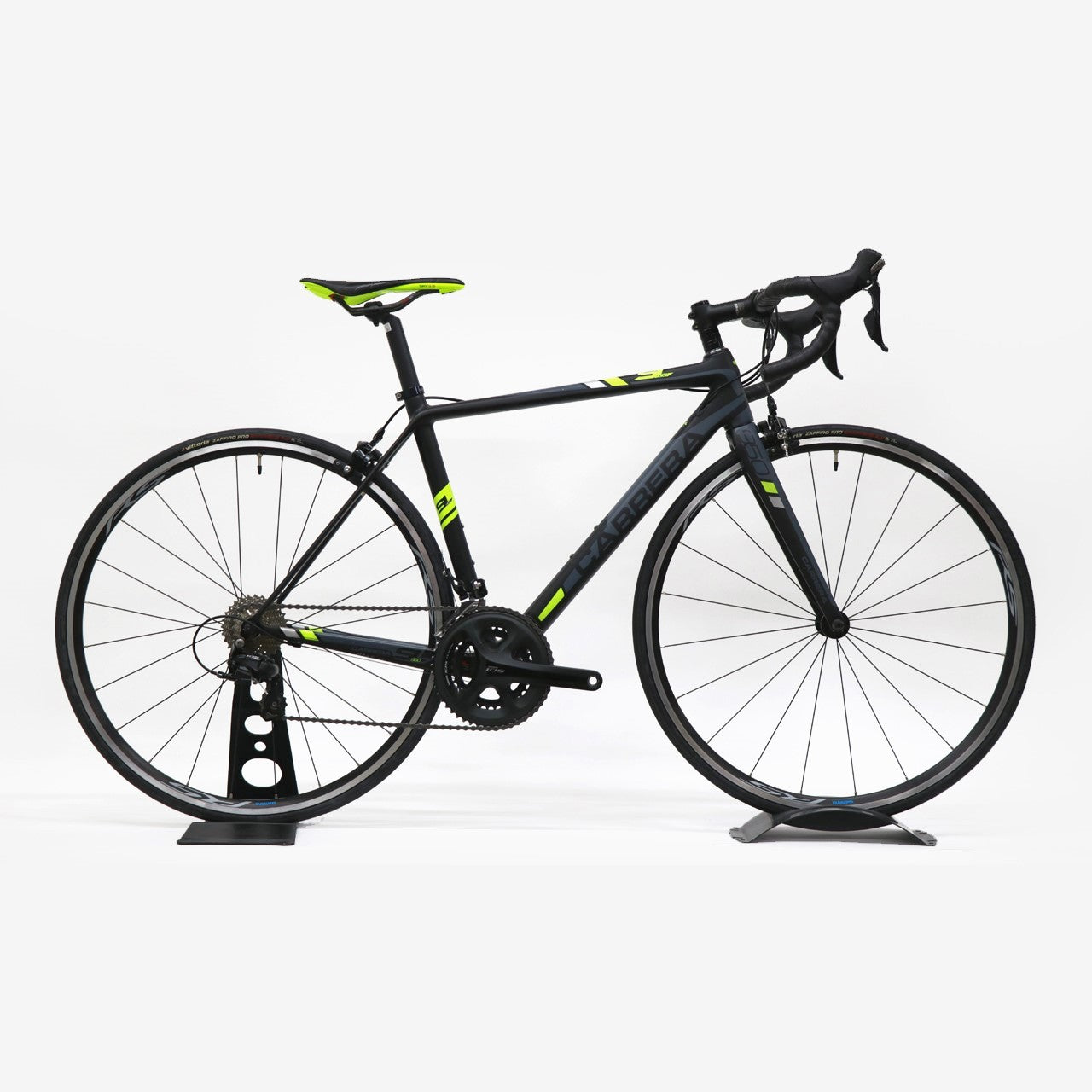 【在庫セール！】【中古】【2016年モデル】SL950 105 カレラ ロードバイク 中古 CARRERA SL950 カーボンロード ロングライド 105 5800 中古 イタリアンロードバイク 初心者向けカーボンロード グランフォンド バイク