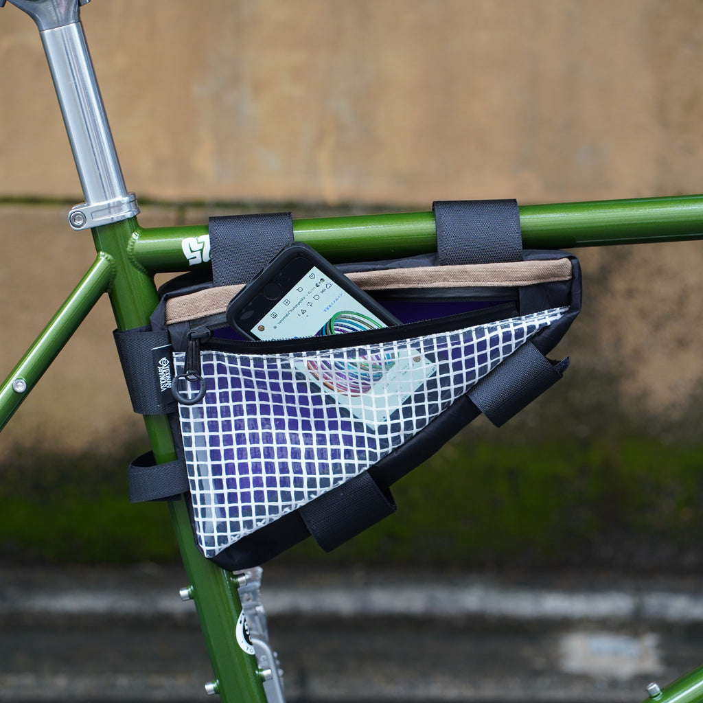 VISIONARY_Translucent Bag S