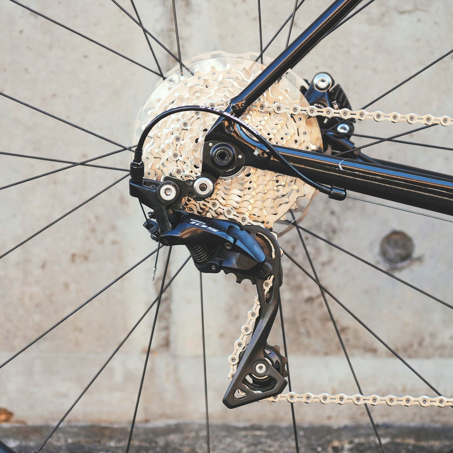 【型落ちセール！】【京都/店頭お渡し限定】【2023年モデル】Contend AR 1（480size） ジャイアント ロードバイク 中古 初心者 おすすめ 通勤 用 コンテンド AR 1 レビュー チューブレスレディ 38C タイヤ対応 オールロード