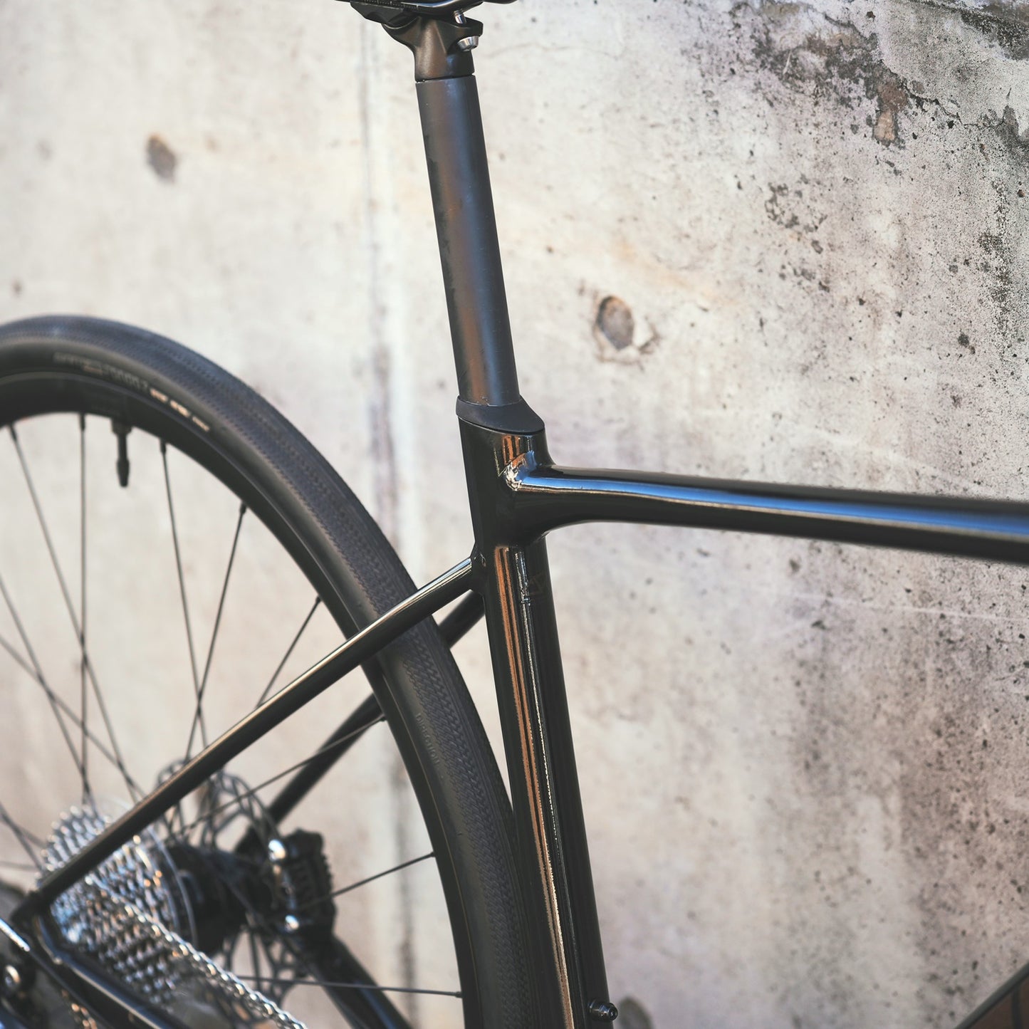 【型落ちセール！】【京都/店頭お渡し限定】【2023年モデル】Contend AR 1（480size） ジャイアント ロードバイク 中古 初心者 おすすめ 通勤 用 コンテンド AR 1 レビュー チューブレスレディ 38C タイヤ対応 オールロード