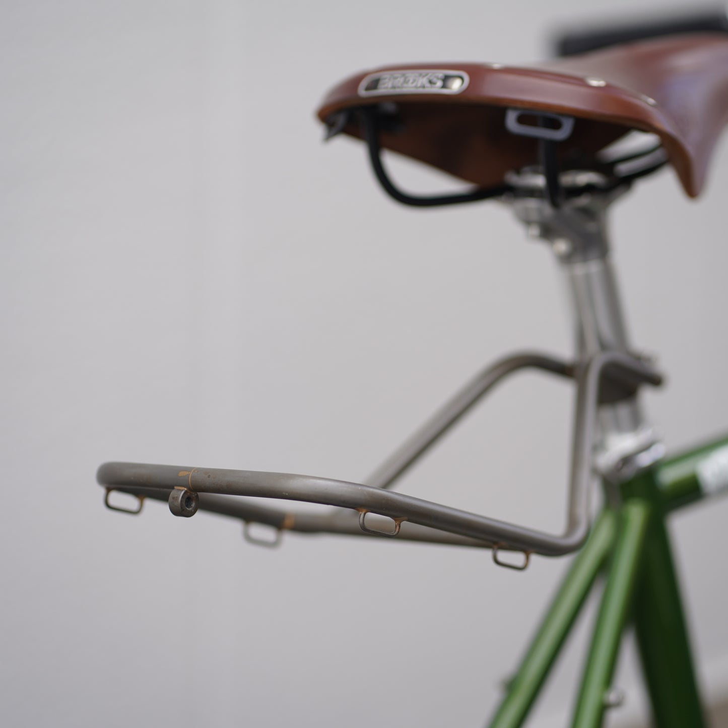 Beak Bag Supporter（RAW） バッグサポーター 自転車 フロントバッグ 安定化 リアバッグ サポートパーツ 国産 自転車アクセサリー 京都 メイド バイクパーツ RAW仕上げ 自転車パーツ ミニマル バイクカスタム