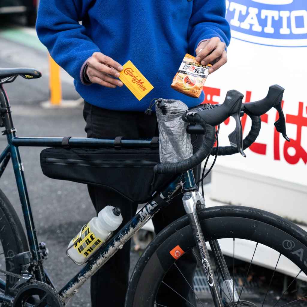 フェアウェザー FAIRWEATHER フレームバッグ ステムバッグのセット あったらいいな」をカタチにした、万能ステムバッグ。｜TOKYOlife