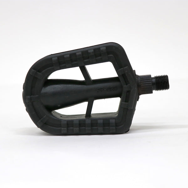 FP-623 Plastic Pedals (for children's bicycles 1/2)