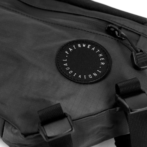 Frame bag half