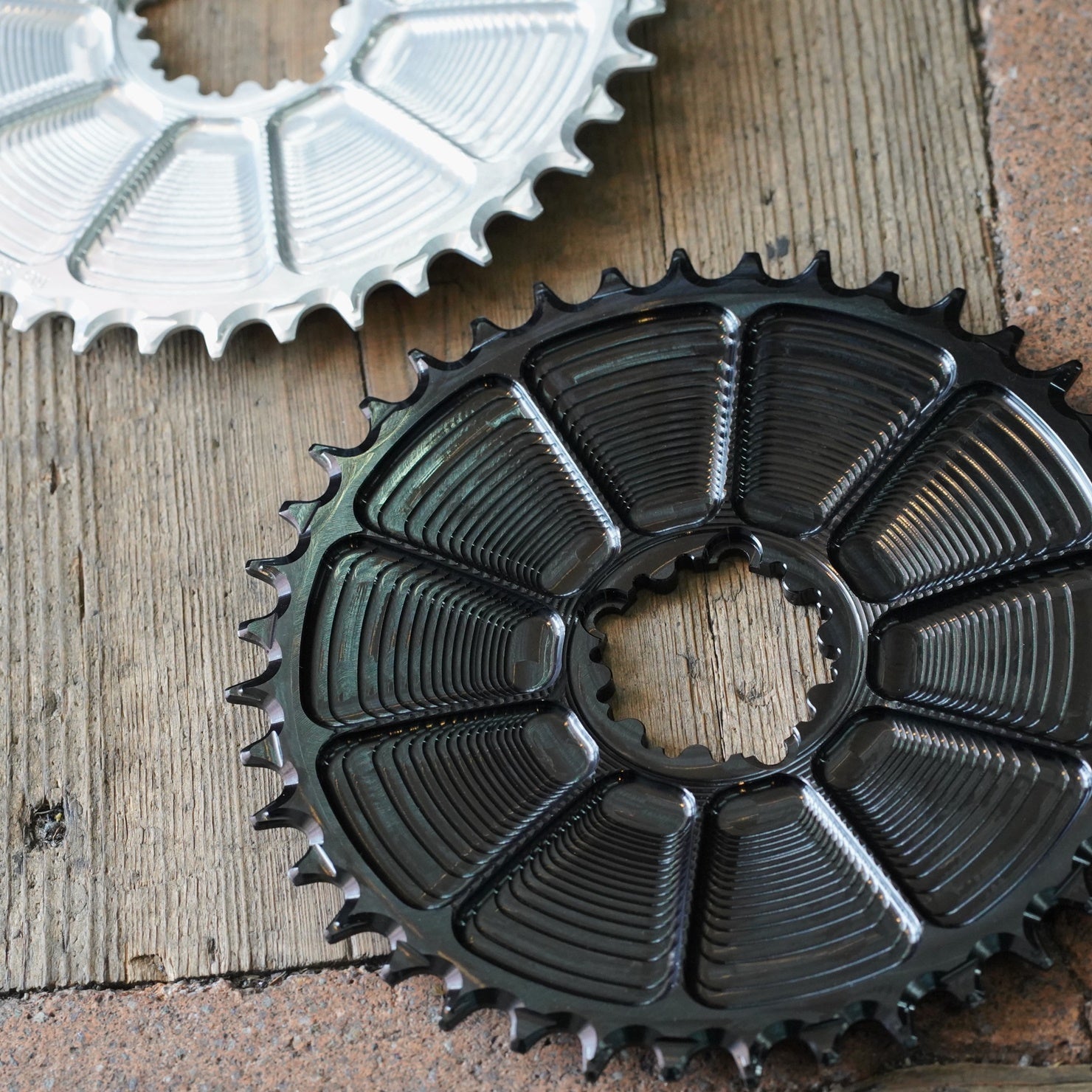 Garbaruk｜DM Road AERO chainring for SRAM 3-bolt – 京都の自転車屋