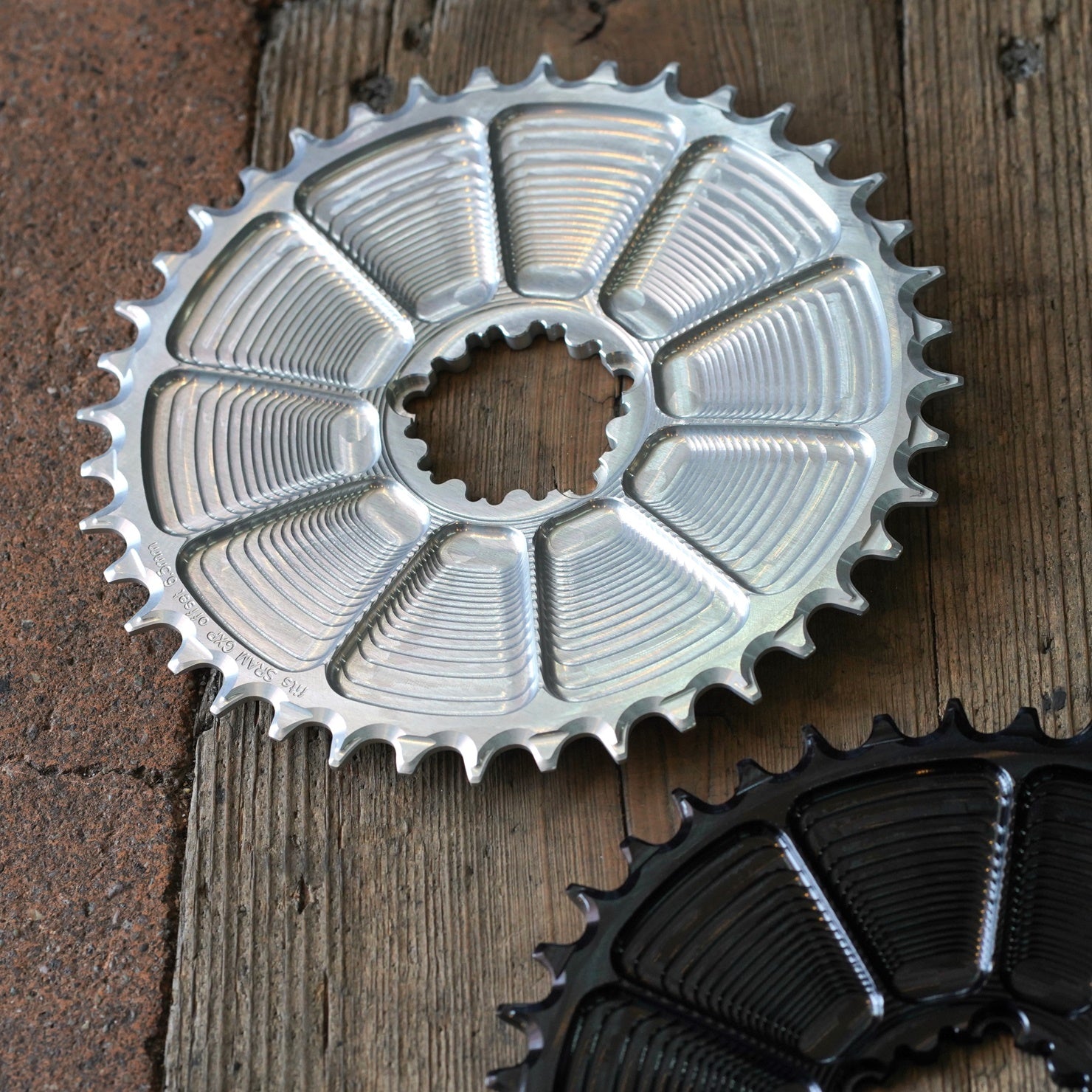 Garbaruk DM Road AERO chainring for SRAM 3-bolt｜軽量AEROデザイン