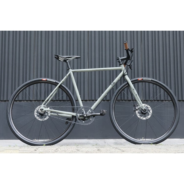 IRC URBANMASTER 700c アーバンタイヤ クリンチャータイヤ