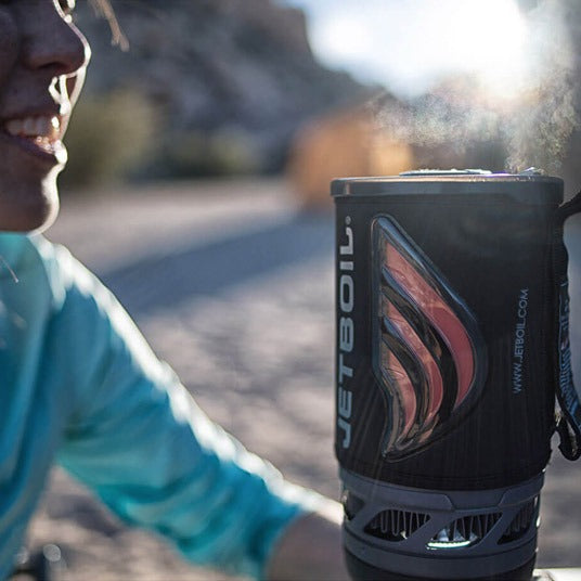 JETBOIL FLASH｜約100秒で沸騰するシリーズ最速クラスのクッキング