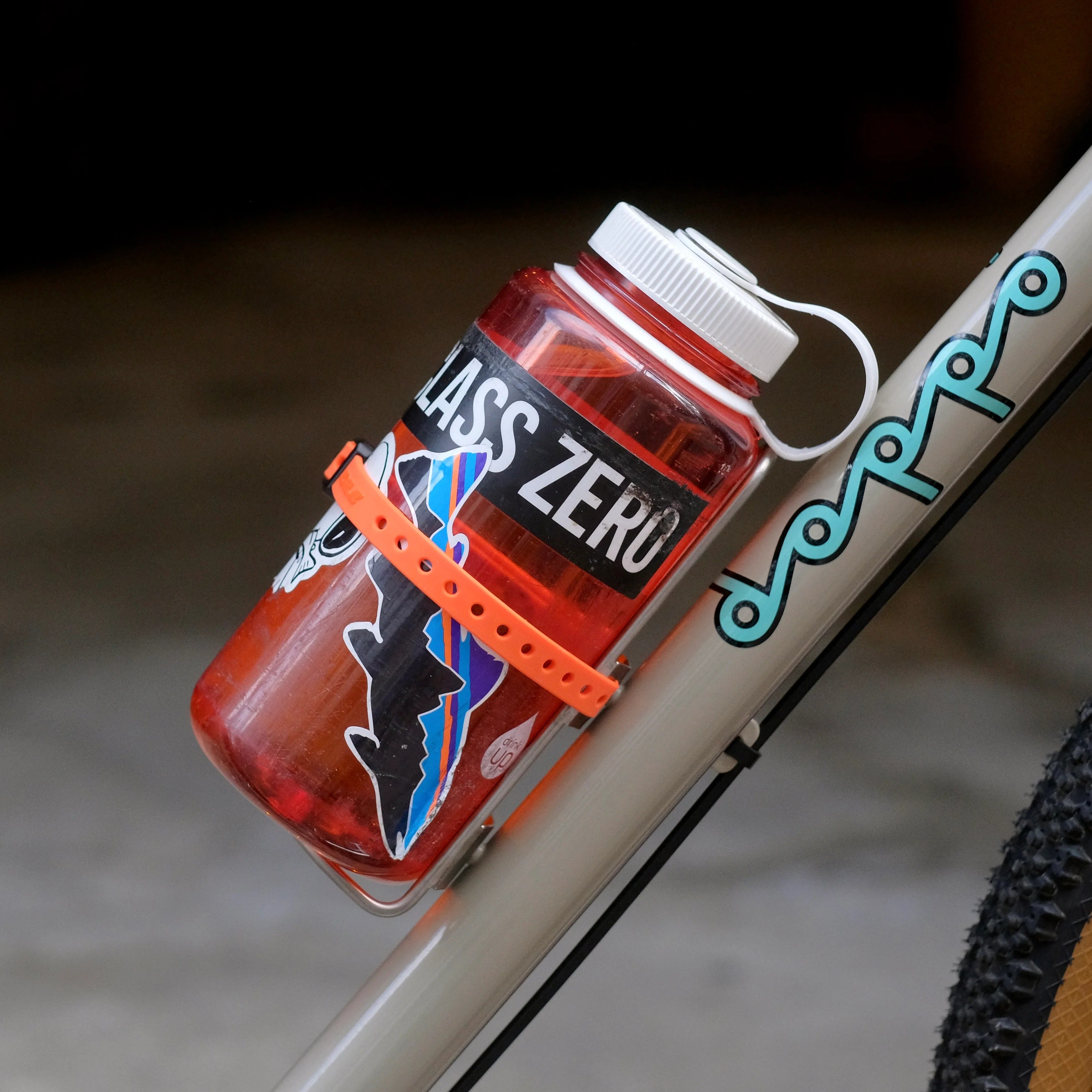 KING CAGE Mini Thing Cage｜軽量チタン製の万能バイクパッキング