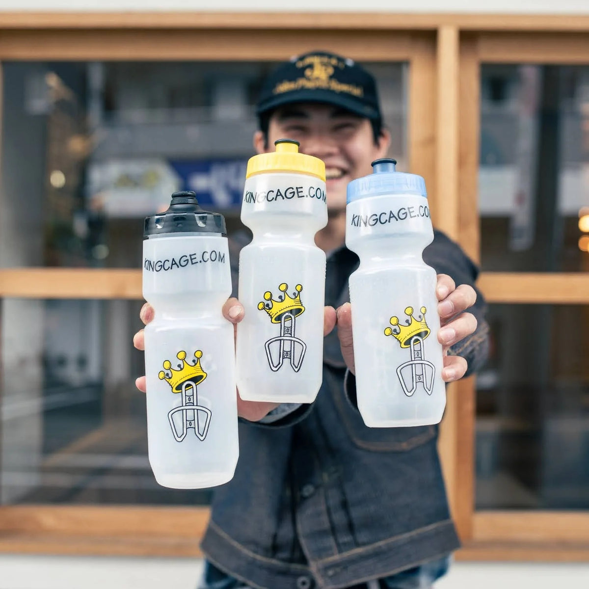 Purist Black MoFlo Cap Bottle