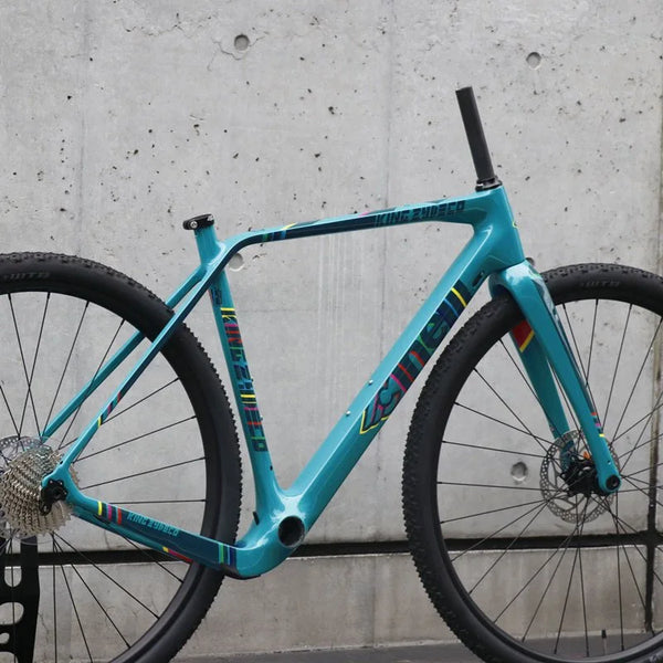 チネリ Cinelli ジデコ グラベルロード　フレームセット BLOG 【 CINELLI / チネリ 】KING ZYDECO（キングジデコ）フルカーボン