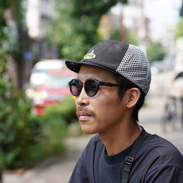 TRAIL CAP