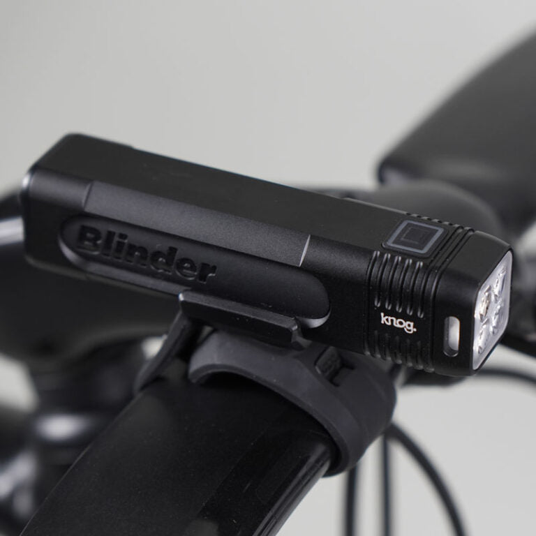 BLINDER 400 & PLUS 20 デイライト 被視認性アップ ロードバイク 前後ライトセット ハンドル下付け 軽量 テールライト 夜間ライド 安全 充電式 自転車ライト