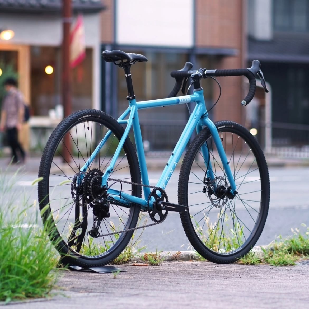 ROVE AL (Gloss Blue Smoke)