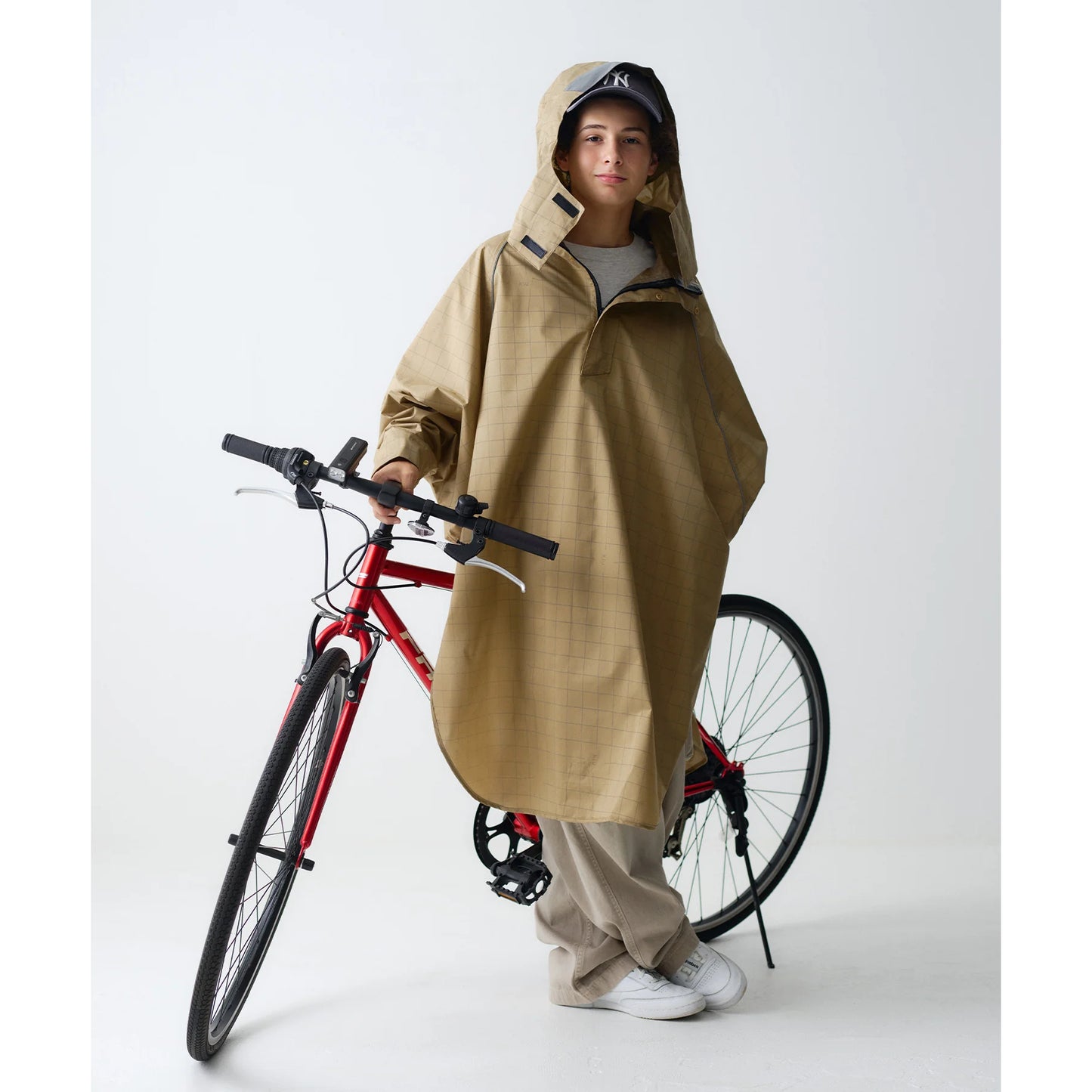 VIS BICYCLE RAINPONCHO（K407） 自転車 レインポンチョ 通勤 雨対策 レインウェア 自転車用 視界確保 レインフード 防水ポンチョ 10,000mm KiU 自転車ウェア 反射材 レインウェア